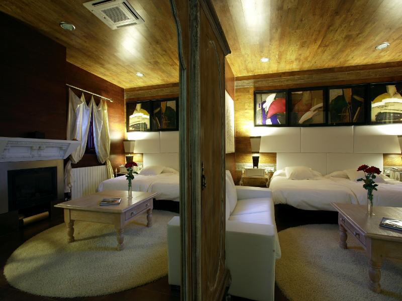 Hotel Boutique Palacio De La Serna Ballesteros De Calatrava Buitenkant foto